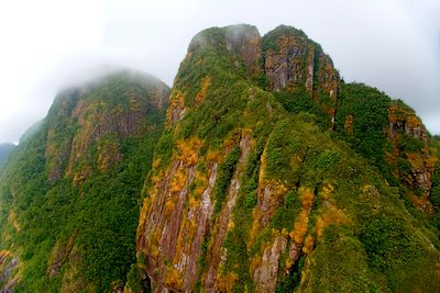 large mountain range in belize